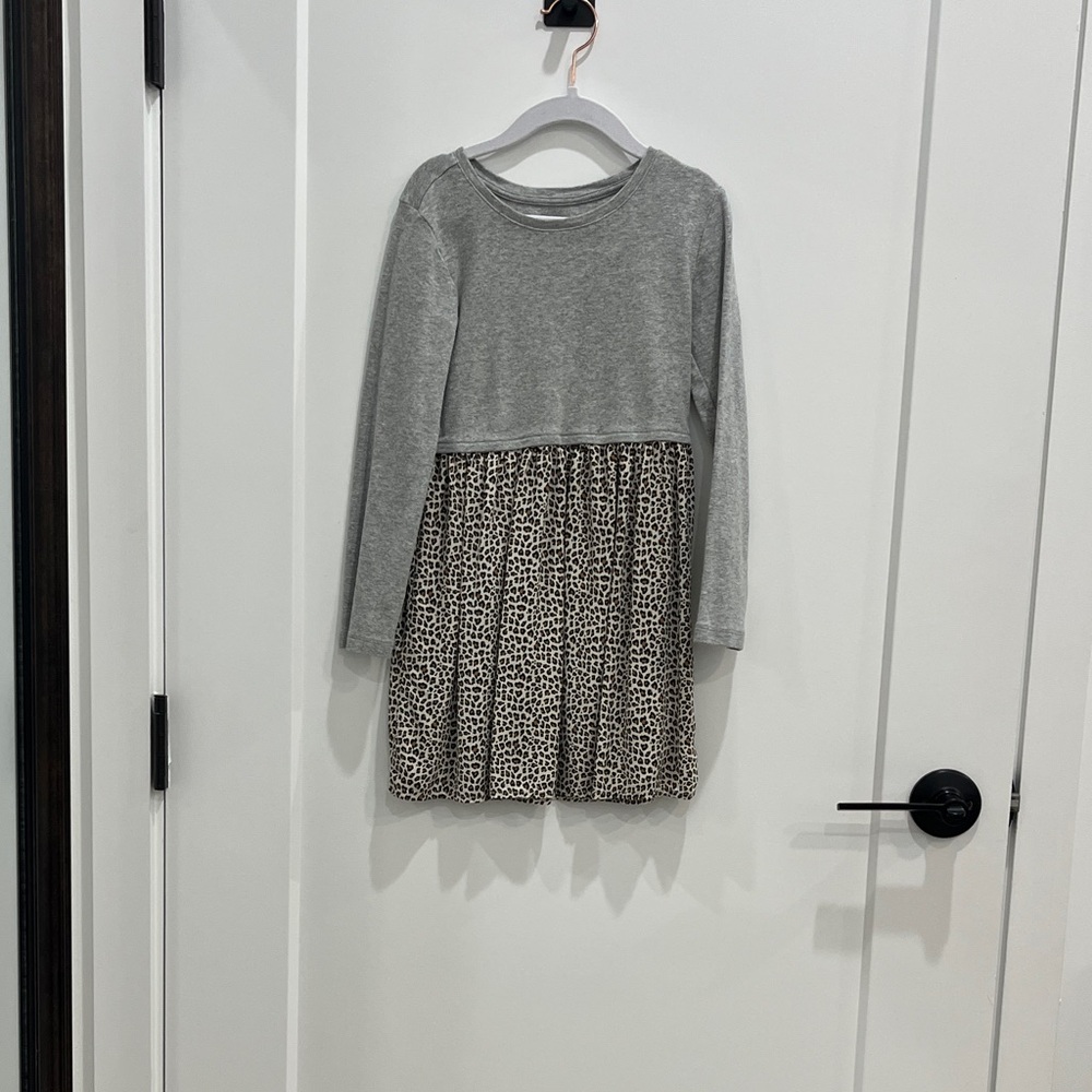 GAP girls long sleeve dress - Gray and Animal Print Casual Kids Dress